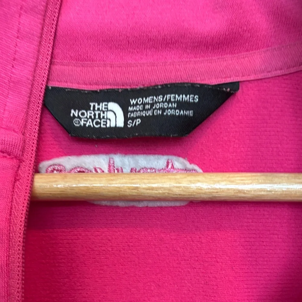 The North Face Fuchsia Half-Zip Top - Picture 2 of 6